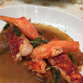 Les Climats - Course 2 - lobster - Modern European Near Me - Paris, 75