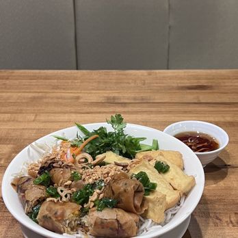 Pho PT Good - Vegetarian bowl - Vietnamese Near Me - Lake Oswego, Oregon Pho PT Good - Vegetarian bowl - Vietnamese Near Me - Lake Oswego, Oregon