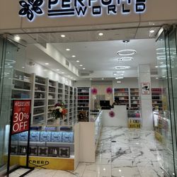 Perfume World - The entrance to Perfume World.