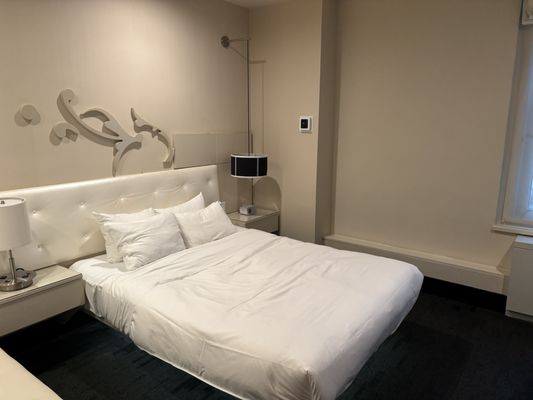 THE MIDLAND HOTEL, Chicago, a Tribute Portfolio Hotel by null