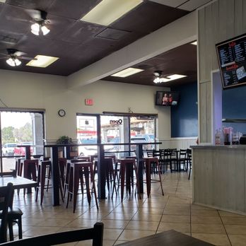 I Love Tortas & Tacos - I Love Tortas & Tacos: simple chairs and tables for dining - Tacos Near Me - Mesa, Arizona I Love Tortas & Tacos - I Love Tortas & Tacos: simple chairs and tables for dining - Tacos Near Me - Mesa, Arizona