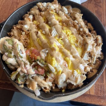 Avenue Brunch House - Fried Chicken Skillet - Breakfast & Brunch Near Me - Dearborn, Michigan