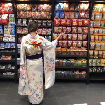 Kachou Kimono - Clothing Rental Near Me - Tujunga, California Kachou Kimono - Clothing Rental Near Me - Tujunga, California