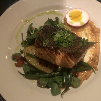 AGO Bistro - Grilled Salmon Nicoise - Canadian (New) Near Me - Toronto, Ontario AGO Bistro - Grilled Salmon Nicoise - Canadian (New) Near Me - Toronto, Ontario