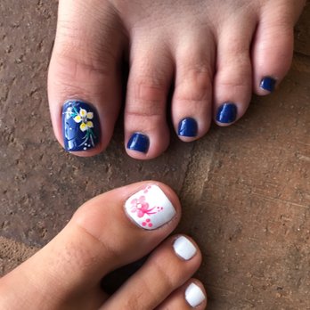 Happy Nails & Spa - LOVE our toes!!! Thank you ladies - Nail Salons Near Me - Lahaina, Hawaii Happy Nails & Spa - LOVE our toes!!! Thank you ladies - Nail Salons Near Me - Lahaina, Hawaii