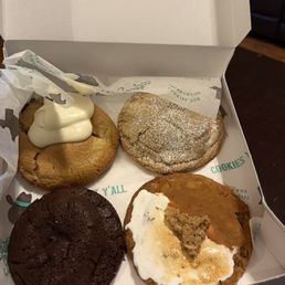 New flavors: Sweet Potato Butter Cake Cinnamon Roll Dulce De Leche New flavors: Sweet Potato Butter Cake Cinnamon Roll Dulce De Leche