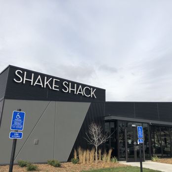 Shake Shack Southdale - Outside - beautiful architecture - Fast Food Near Me - Minneapolis, Minnesota Shake Shack Southdale - Outside - beautiful architecture - Fast Food Near Me - Minneapolis, Minnesota