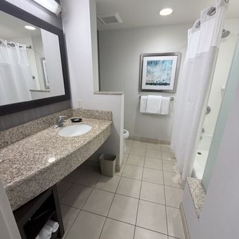 Courtyard by Marriott San Diego Oceanside - Hotels Near Me - Oceanside, California