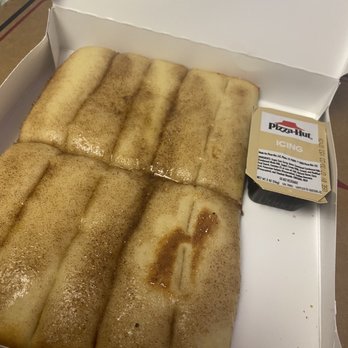 Pizza Hut - Dessert Cinna Sticks - Pizza Near Me - Ridgecrest, California