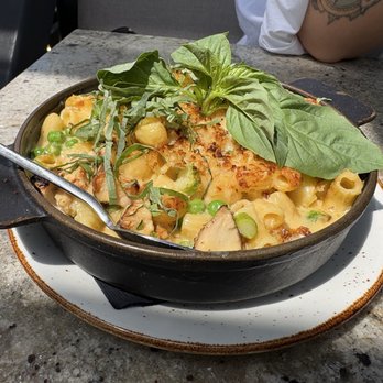 GRANVILLE - Uptown Mac & Cheese - New American Near Me - Pasadena, California GRANVILLE - Uptown Mac & Cheese - New American Near Me - Pasadena, California