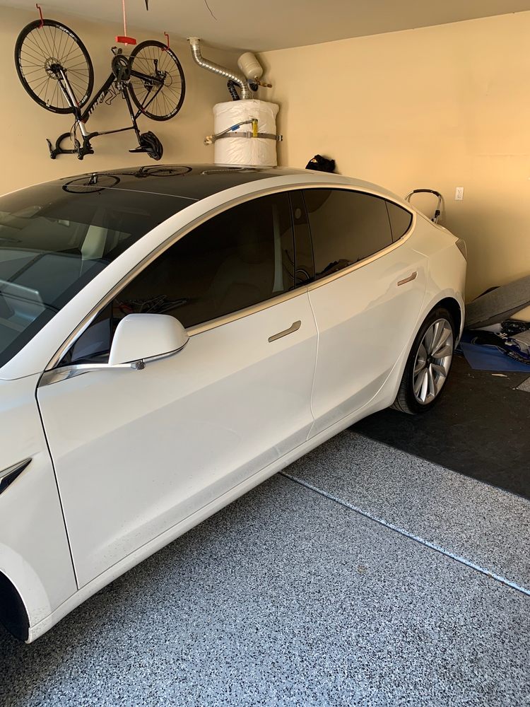 LIVING LOW Updated October 2024 105 Photos & 50 Reviews Las Vegas