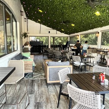 Fairview Farmers - Outside sitting/dinning - Breakfast & Brunch Near Me - Fairview, Texas