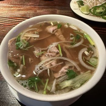 Lotus Pho Restaurant - Vietnamese Near Me - Richmond, British Columbia