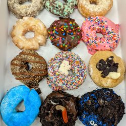Hurts Donuts