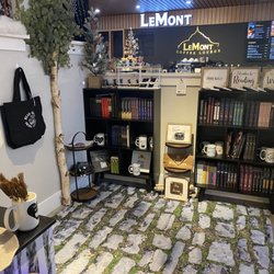 The Book Whitch - Shop photo.