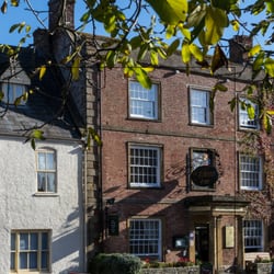 The Ilchester Arms - The Ilchester Arms Hotel