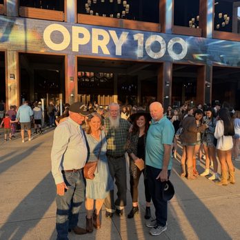 Grand Ole Opry - Music Venues Near Me - Nashville, Tennessee Grand Ole Opry - Music Venues Near Me - Nashville, Tennessee