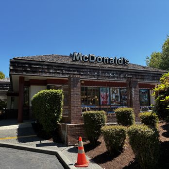 McDonald's - Outside view - Burgers Near Me - Mercer Island, Washington McDonald's - Outside view - Burgers Near Me - Mercer Island, Washington