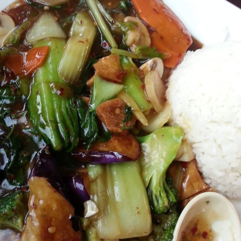 Hung Long Restaurant - Vegetarian stir fry - Vietnamese Near Me - Toronto, Ontario Hung Long Restaurant - Vegetarian stir fry - Vietnamese Near Me - Toronto, Ontario