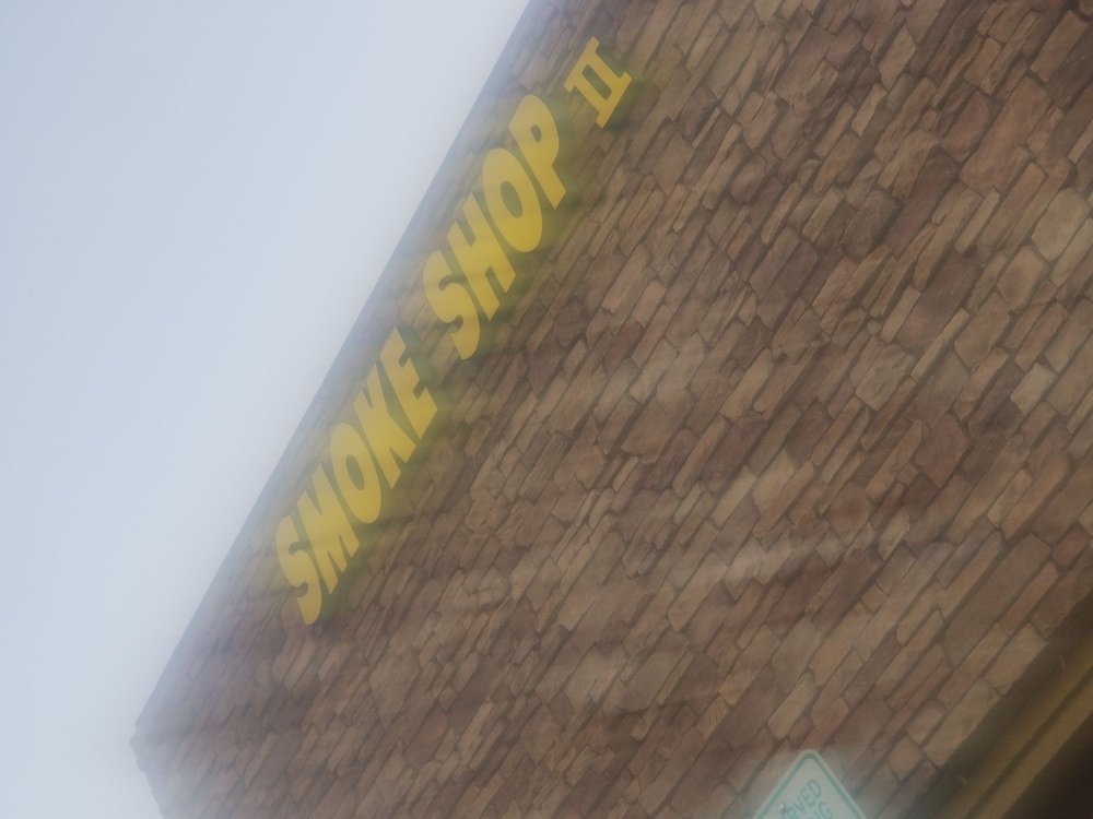 SMOKE SHOP II Updated August 2024 11 Reviews 693 N Stephanie St