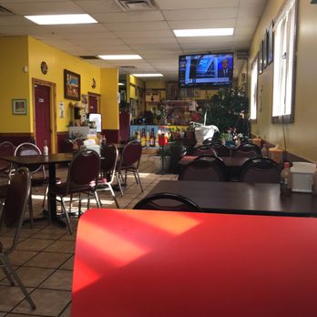 Taqueria Becerra - Cheerful inside of the restaurant. - Mexican Near Me - Versailles, Kentucky