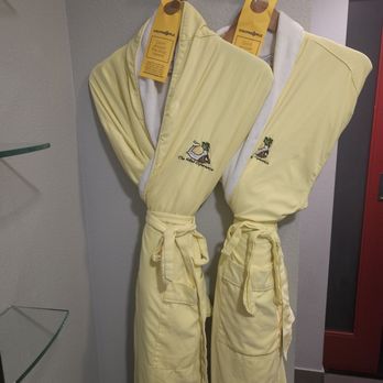 Staypineapple, Hotel FIVE, Downtown Seattle - Robes - Hotels Near Me - Seattle, Washington Staypineapple, Hotel FIVE, Downtown Seattle - Robes - Hotels Near Me - Seattle, Washington