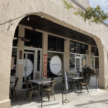 Loading Gastrobrunch - The outside patio - Breakfast & Brunch Near Me - St Cloud, Florida