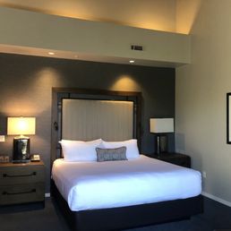 Beautiful room!
