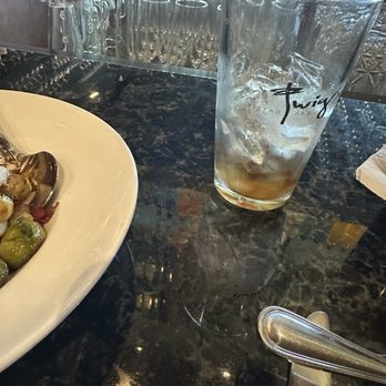 Twigs Bistro and Martini Bar - Bars Near Me - Kennewick, Washington Twigs Bistro and Martini Bar - Bars Near Me - Kennewick, Washington