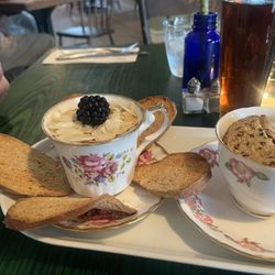 Trellis Cafe - Whipped goat cheese with sweet figs, honey and thyme appetizer.