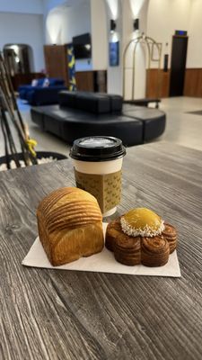 Le Carousel Patisserie at Tilden by null