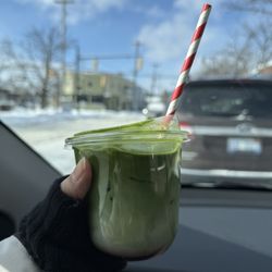 Coucou Bakehouse - Matcha earl grey cherry