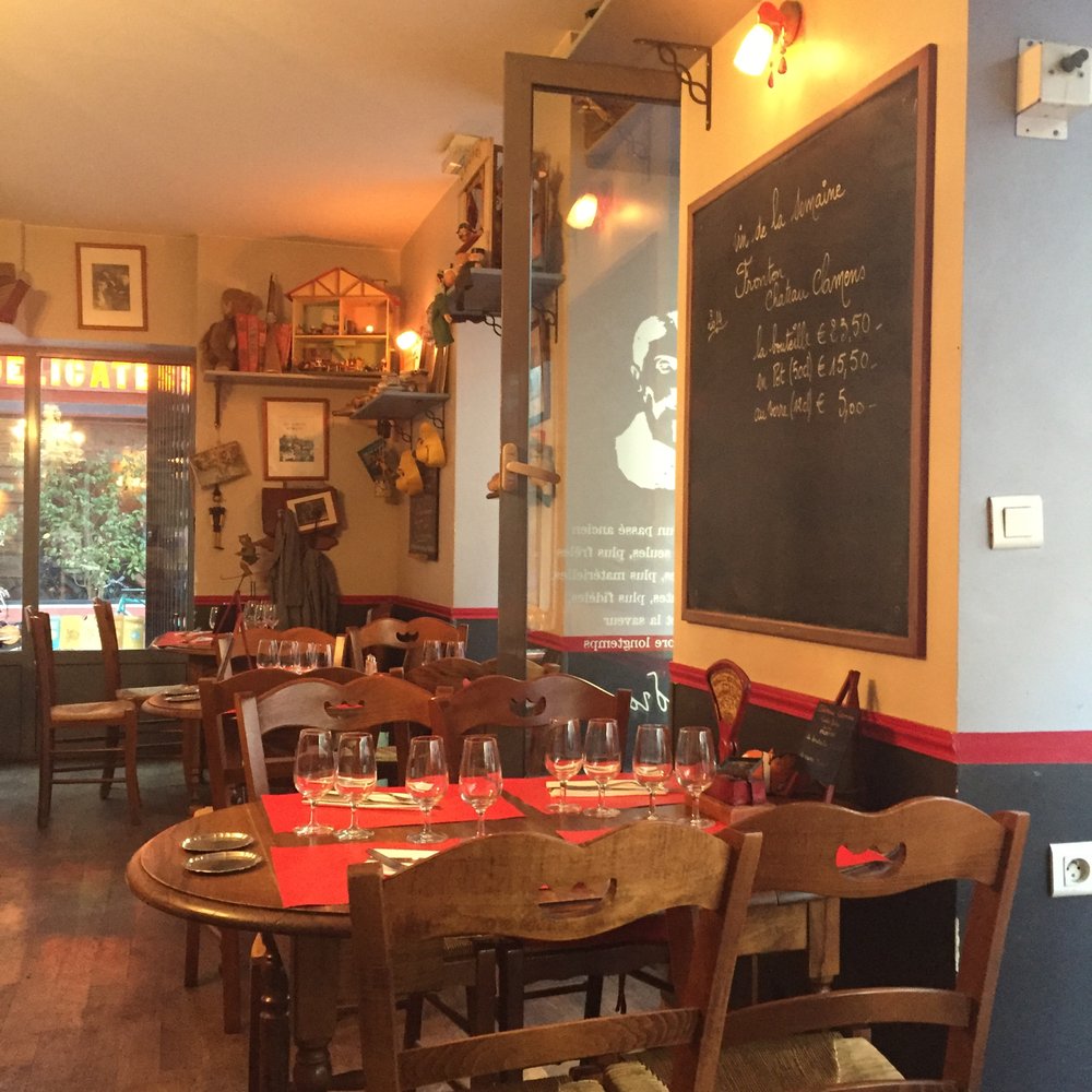 La Madeleine de Proust - Inside - French Near Me - Toulouse, 31