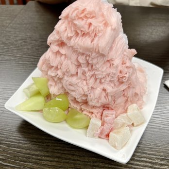 Frostcity - Desserts Near Me - Honolulu, Hawaii