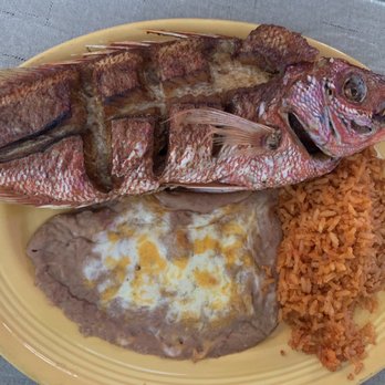 Tacos y Mariscos La Michoacana - Fried red snapper - Mexican Near Me - Lompoc, California Tacos y Mariscos La Michoacana - Fried red snapper - Mexican Near Me - Lompoc, California