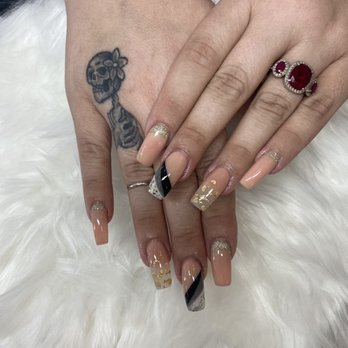 Elite Nails Spa - Nail Salons Near Me - Santa Rosa, California
