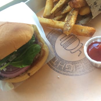 Burger Heights - Cabrini & fries - Burgers Near Me - New York, New York