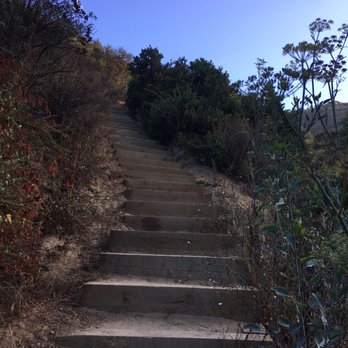 Valido Trail - Hiking Near Me - Laguna Beach, California Valido Trail - Hiking Near Me - Laguna Beach, California