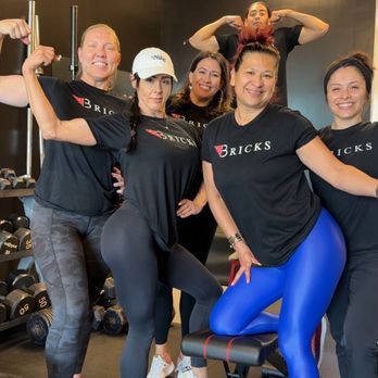 Bricks Coaching - Evening training crew - Nutritionists Near Me - Gilroy, California Bricks Coaching - Evening training crew - Nutritionists Near Me - Gilroy, California