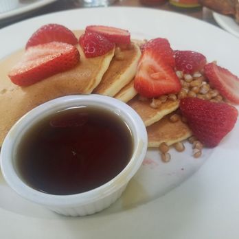 Sarabeth's Key West - Lemon Ricotta pancakes - American Near Me - Key West, Florida Sarabeth's Key West - Lemon Ricotta pancakes - American Near Me - Key West, Florida