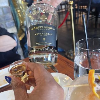 Hook & Anchor - Seafood Near Me - Costa Mesa, California