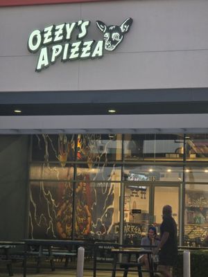 Ozzy's Apizza by null