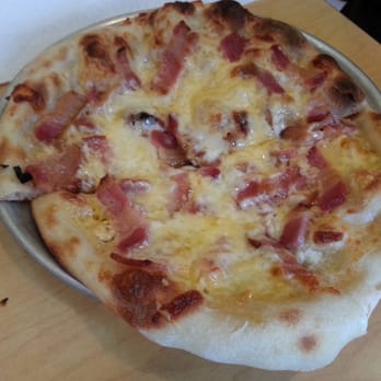Tasty Pizza - Pizza Near Me - Omaha, Nebraska
