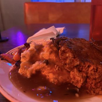 The Quarry Bisbee - Meatloaf! - Gastropubs Near Me - Bisbee, Arizona