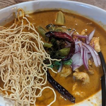 Absolute Thai Restaurant - Khao Soi - Thai Near Me - Washington, DC, District of Columbia