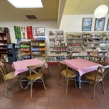 Gian's Delicatessen - Delis Near Me - Stockton, California