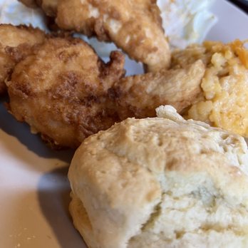 Flapjacks Pancake Cabin - Chicken tenders served with side of gravy not smothered as described - Breakfast & Brunch Near Me - Sevierville, Tennessee