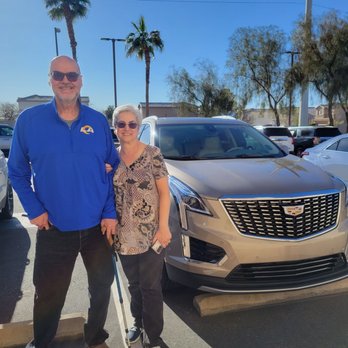 Findlay Cadillac - Our new XT5! - Car Dealers Near Me - Henderson, Nevada Findlay Cadillac - Our new XT5! - Car Dealers Near Me - Henderson, Nevada