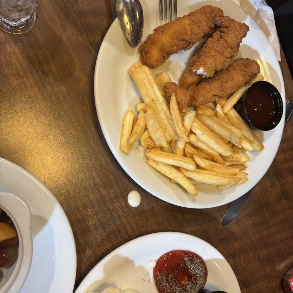 Denny's - Premium Chicken Tenders - Breakfast & Brunch Near Me - Reedley, California