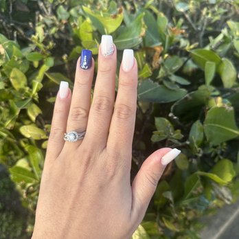 Adore Nails and Spa - Nail Salons Near Me - Aiea, Hawaii
